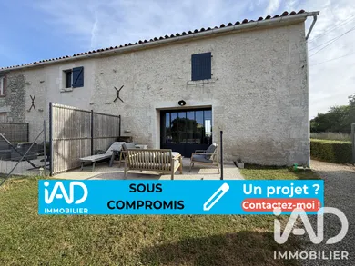 Maison à Doix (85200)