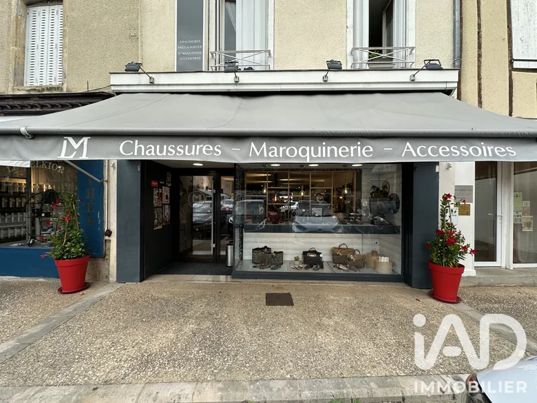 Local commercial 67 m² · à Saint-Céré · 67 m² · 29 000 €