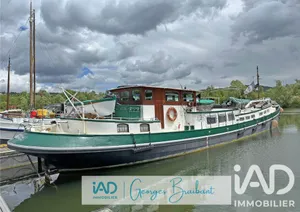 Péniche à Verneuil-sur-Seine (78480)