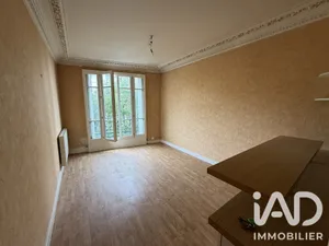 Apartment in Paris (75014)