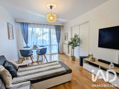 Appartement à Livry-Gargan (93190)
