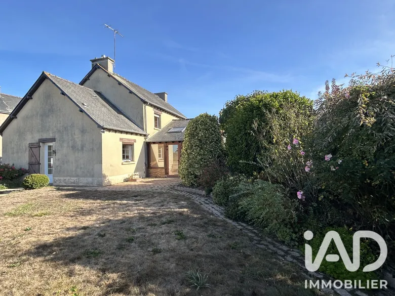 Maison 6 pièces 124 m² · à Illifaut · 124 m² · 158 000 €