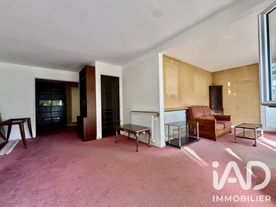 Apartment in Maisons-Laffitte (78600)