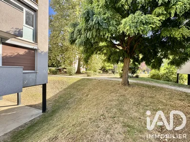 Apartment in Maisons-Laffitte (78600)