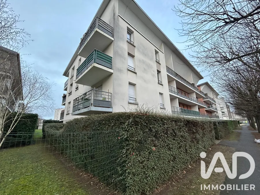 Appartement à Sainte-Geneviève-des-Bois (91700) photo 3