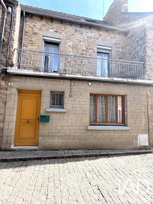 Maison de ville à Châtelaudren (22170)