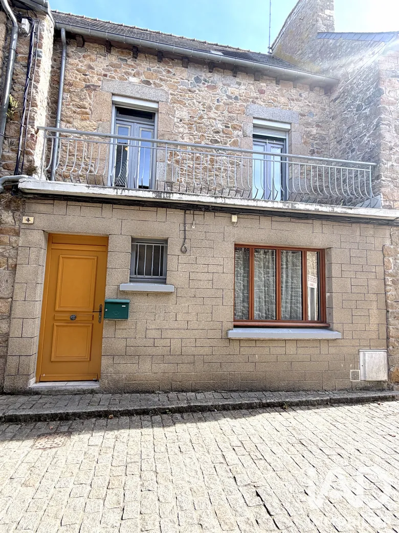 Maison 5 pièces 97 m² · à Châtelaudren-Plouagat · 97 m² · 122 000 €