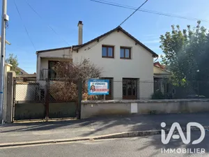 House in Villeneuve-le-Roi (94290)