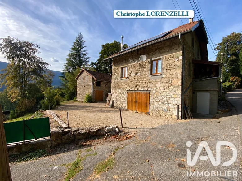 Maison 5 pièces 104 m² · à Serrières-en-Chautagne · 104 m² · 358 000 €