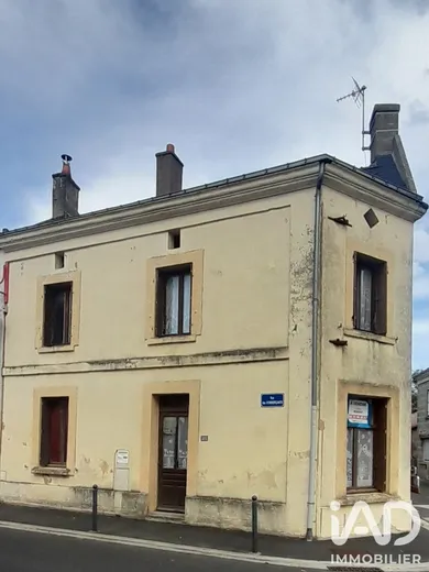 Village house in Doué-en-Anjou (49700)