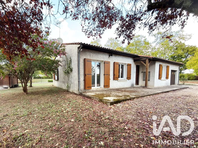 Maison 5 pièces 92 m² · à Mérignac · 92 m² · 129 000 €