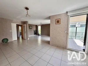 Apartment in Tours (37100)