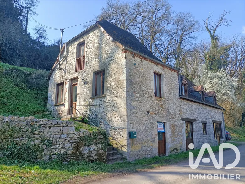 Maison 5 pièces 180 m² · à Meyronne · 180 m² · 76 000 €