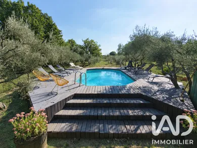 Maison de campagne à Arpaillargues-et-Aureillac (30700)