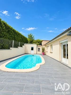 Pavillon à Châteaugay (63119)