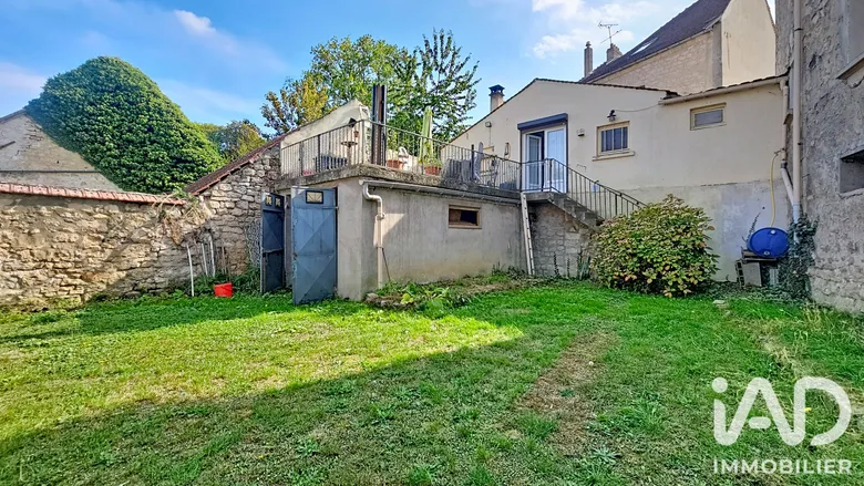 Maison 4 pièces 158 m² · à Chars · 158 m² · 297 000 €