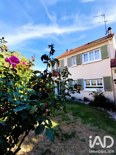 Maison à Rambouillet (78120)