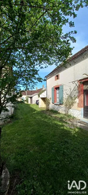 Maison de campagne à Coussegrey (10210)