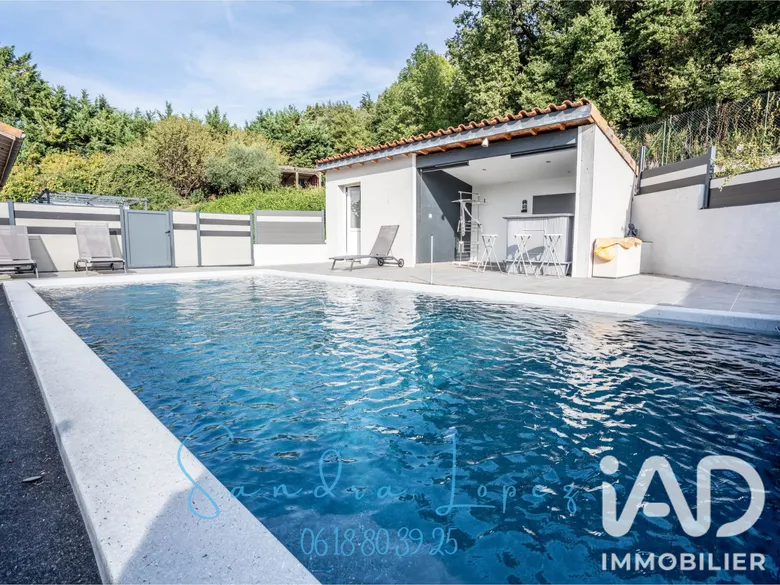 Maison 6 pièces 186 m² · à Mercurol · 186 m² · 450 000 €