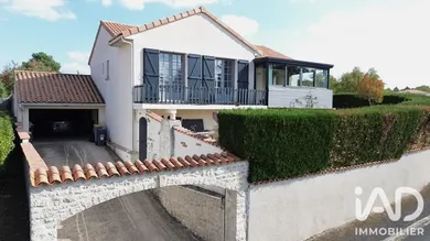 Maison à Parthenay (79200)