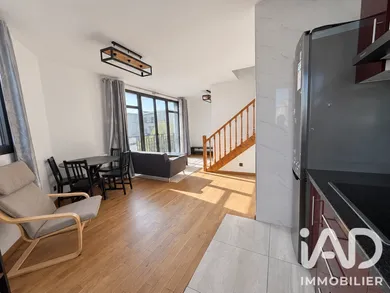 Duplex à Suresnes (92150)