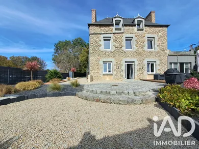 Maison à Pleurtuit (35730)