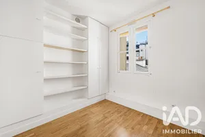 Apartment in Paris (75005)