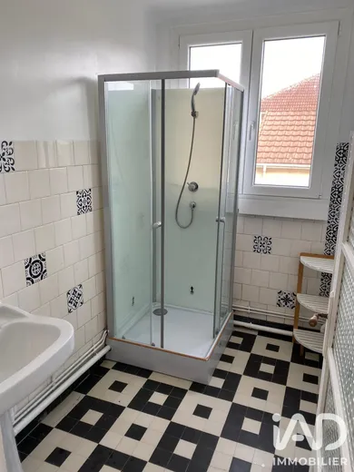 Maison traditionnelle à Nanteuil-lès-Meaux (77100)