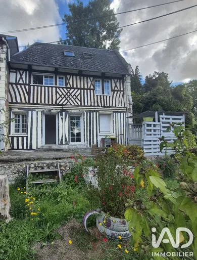 Townhouse in Lillebonne (76170)