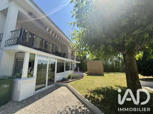 House in Saint-Germain (10120)