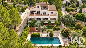Maison traditionnelle à Beaucaire (30300)