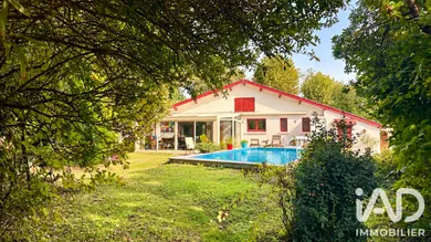 Maison traditionnelle à Arès (33740)