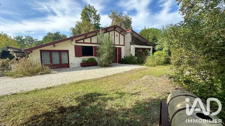 Maison 5 pièces 110 m² · à Arès · 110 m² · 620 000 €