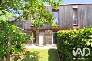Maison à Les Ulis (91940)