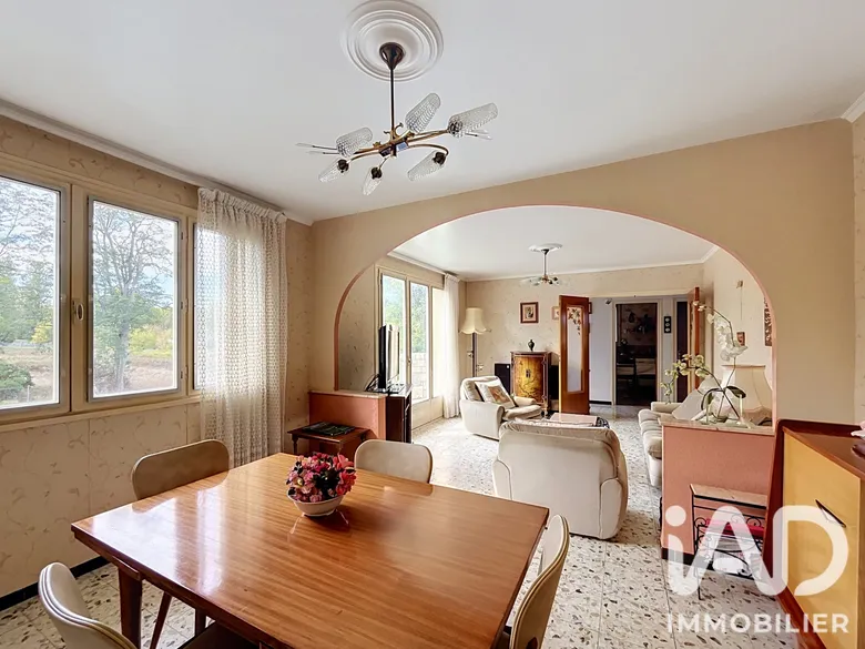 Maison 5 pièces 92 m² · à Saint-Médard-en-Jalles · 91,5 m² · 329 000 €