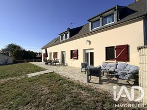 Maison à Isigny-le-Buat (50540)