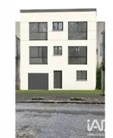 Maison à Montreuil (93100)