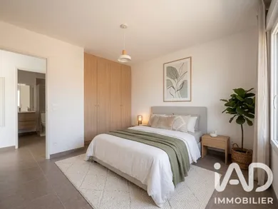 Appartement à La Londe-les-Maures (83250)