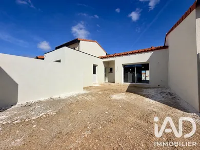 Traditional house in Thuir (66300)