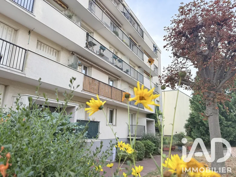Appartement 4 pièces 78 m² · à Saint-Maur-des-Fossés · 77,6 m² · 340 000 €