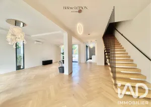 Maison d'architecte à Saint-Leu-la-Forêt (95320)