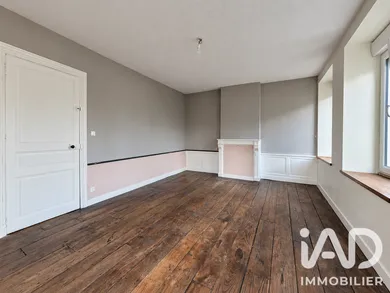 Townhouse in Brécey (50370)