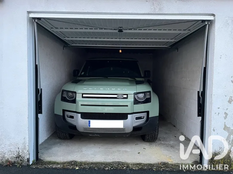 Parking 17 m² · à La Rochelle · 17 m² · 39 000 €