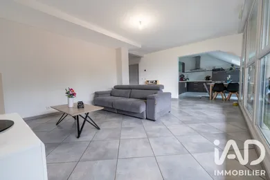 Apartment in Magland (74300)