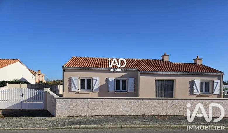 Maison 4 pièces 105 m² · à La Chevrolière · 105 m² · 270 000 €