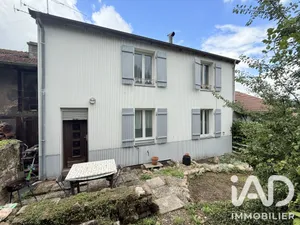 Appartement à Arches (88380)
