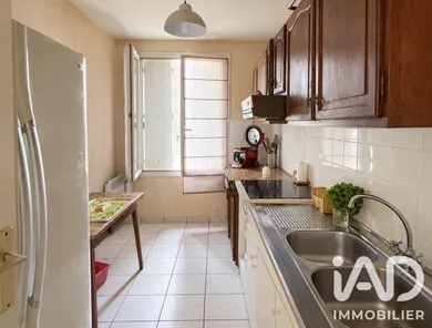 Appartement à Mantes-la-Jolie (78200)