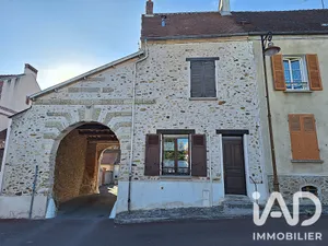 Maison à Boissy-le-Châtel (77169)