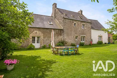 Maison à Saint-Lunaire (35800)