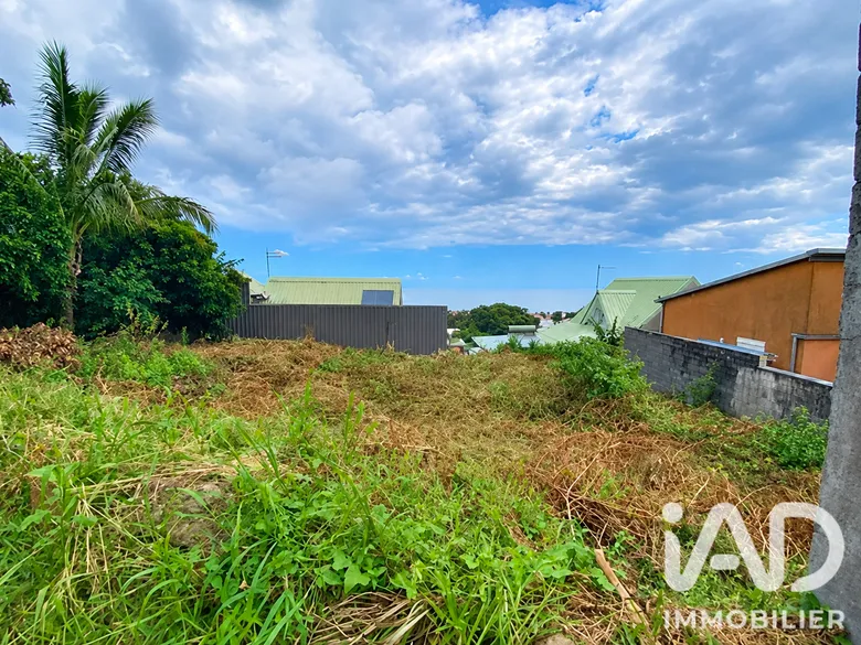 Terrain 463 m² · à Saint-Joseph · 140 000 €